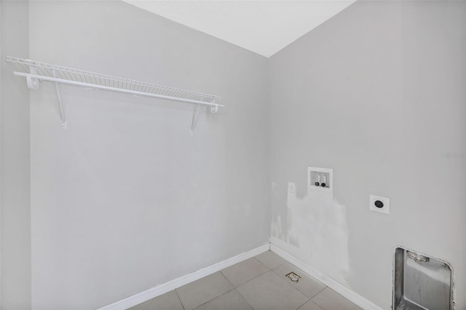 Image 25 of 50 For 10019 Geese Trail Circle