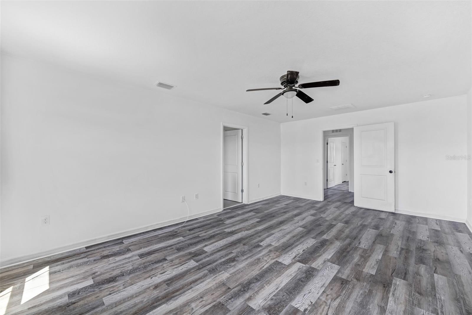 Image 28 of 50 For 10019 Geese Trail Circle