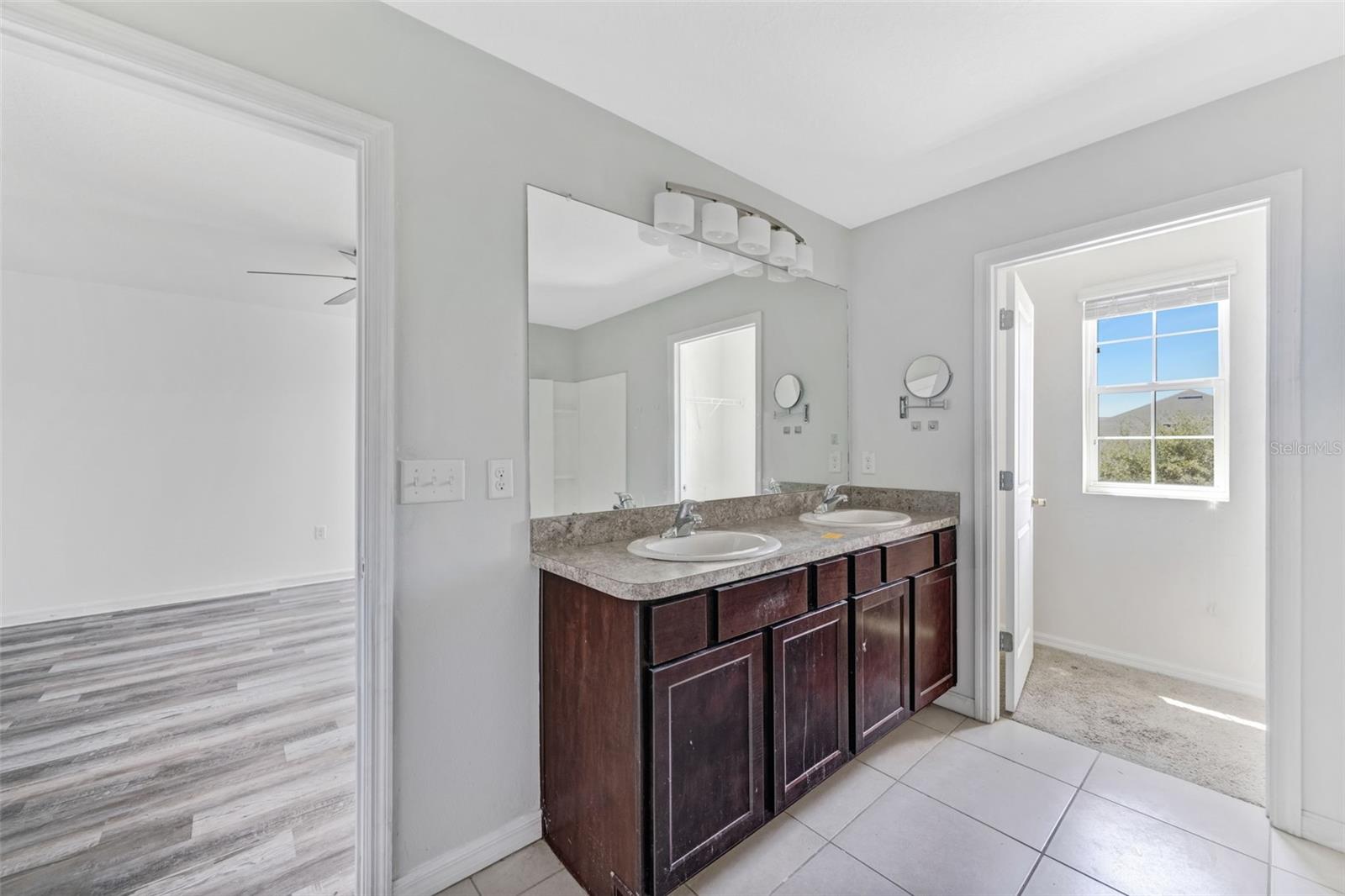 Image 30 of 50 For 10019 Geese Trail Circle