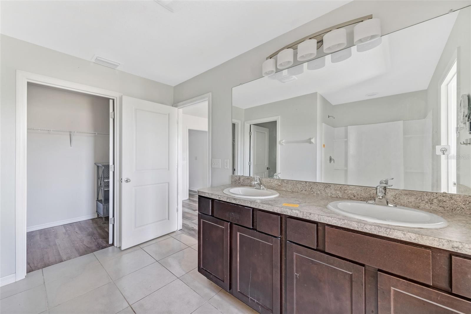 Image 31 of 50 For 10019 Geese Trail Circle