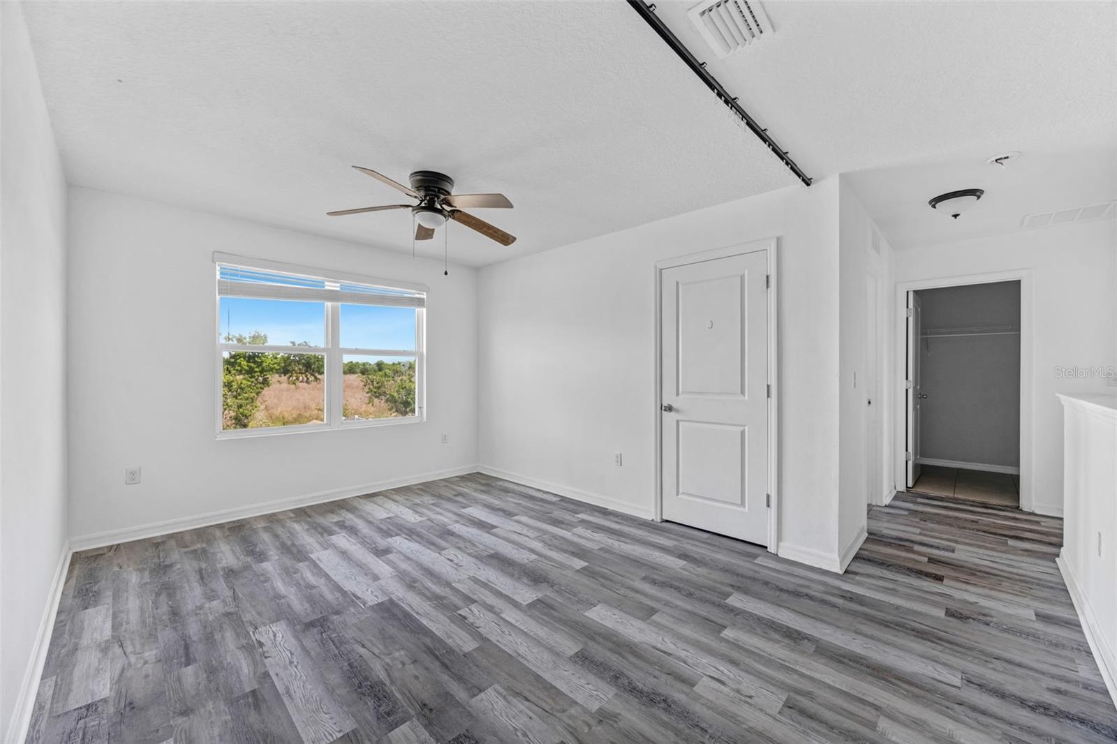 Image 38 of 50 For 10019 Geese Trail Circle