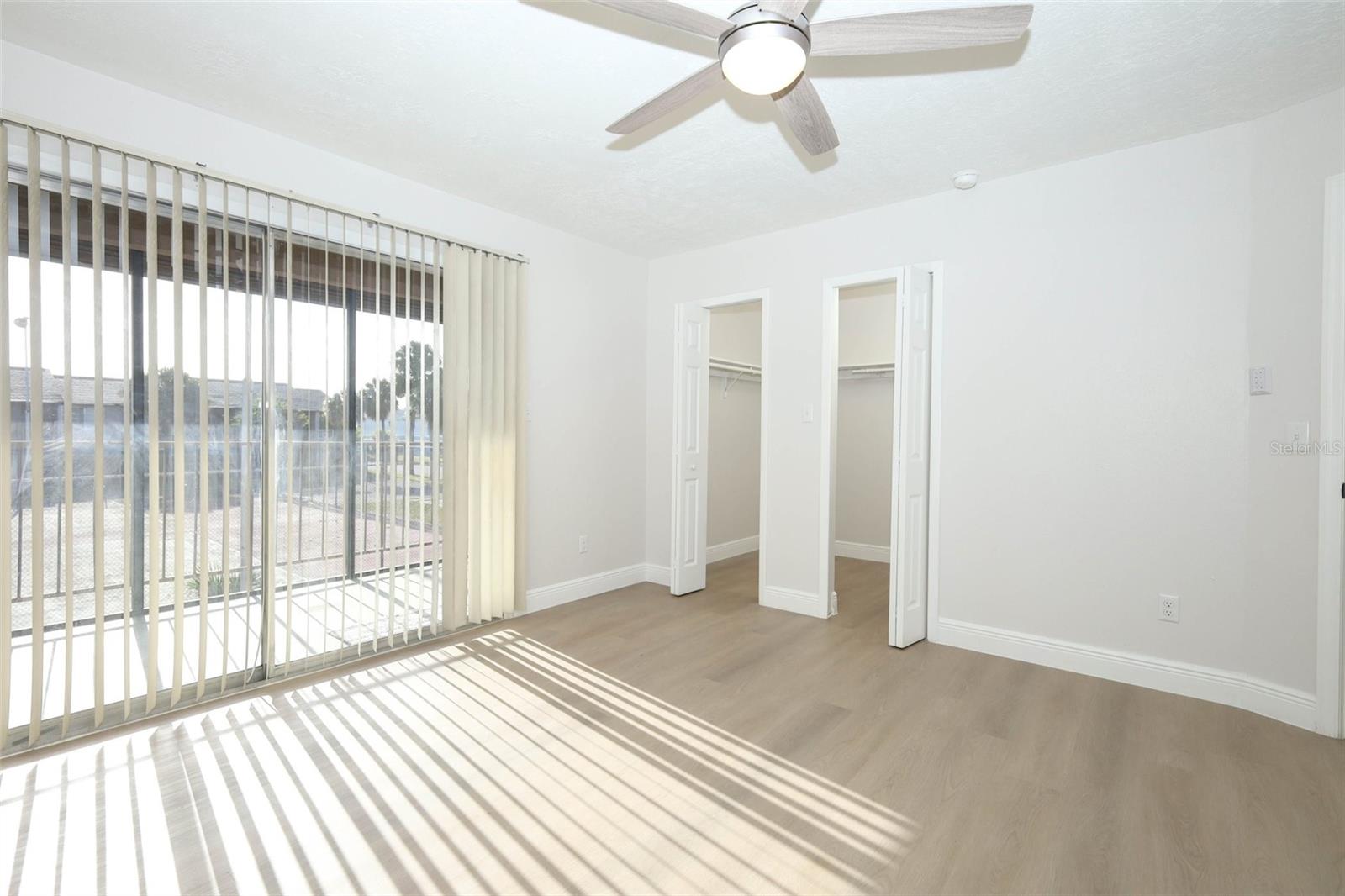 Listing photo id 14 for 4029 Henley Road 1705