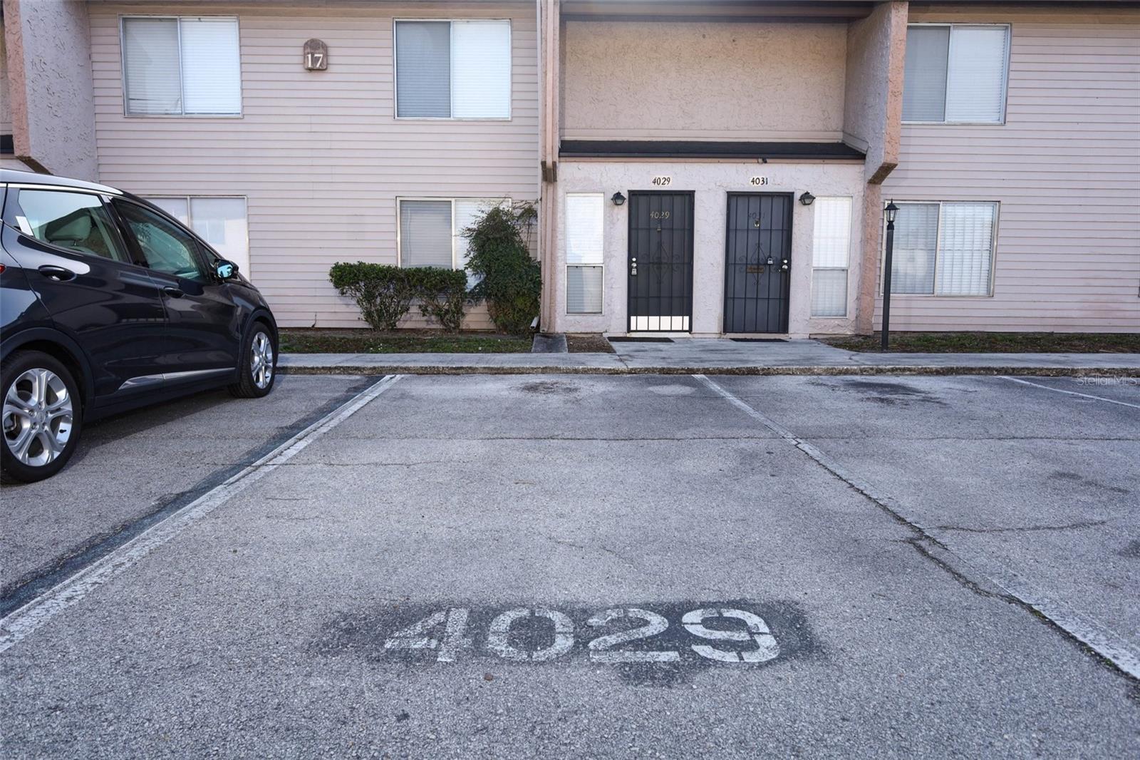 Listing photo id 34 for 4029 Henley Road 1705