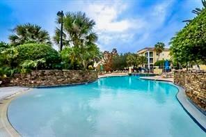 Image 18 of 21 For 2443 Legacy Lake Drive 2443