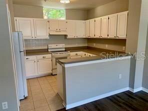 Image 6 of 21 For 2443 Legacy Lake Drive 2443