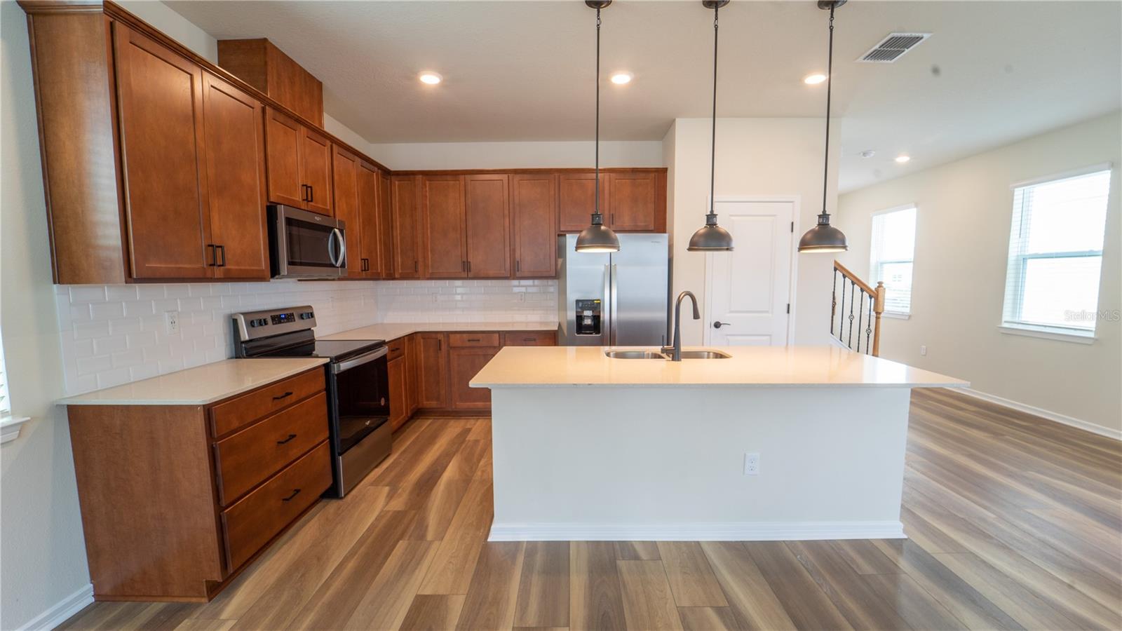 Image 10 of 24 For 14033 Kauai Drive