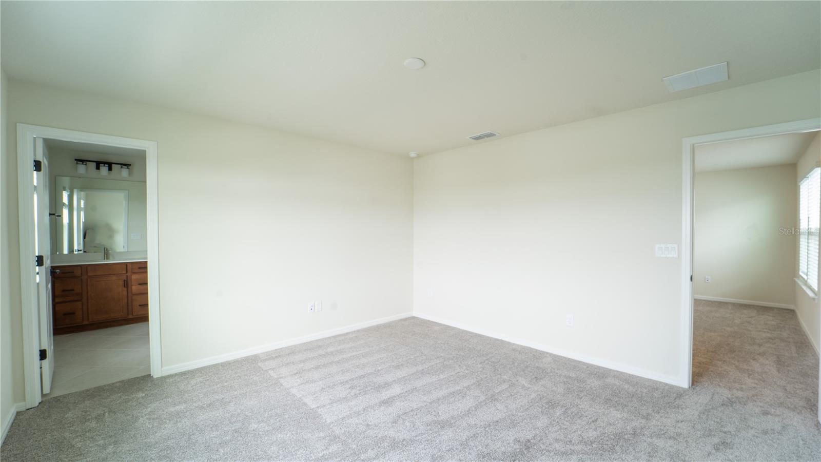 Image 18 of 24 For 14033 Kauai Drive