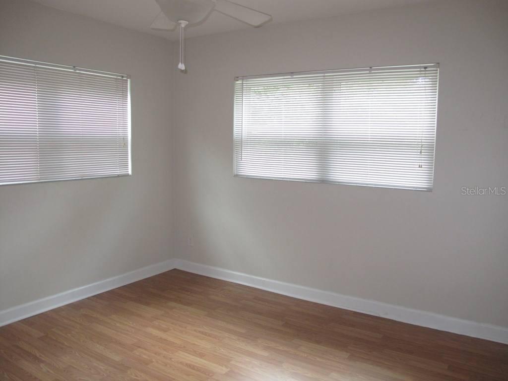 Image 8 of 9 For 1803 Pineview Circle