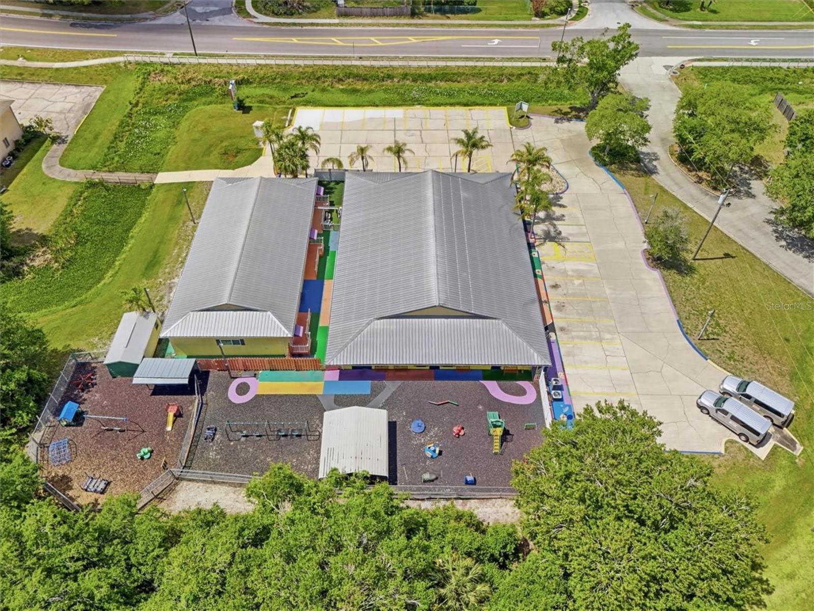 Image 17 of 100 For 1330 Knox Mc Rae Drive 6a