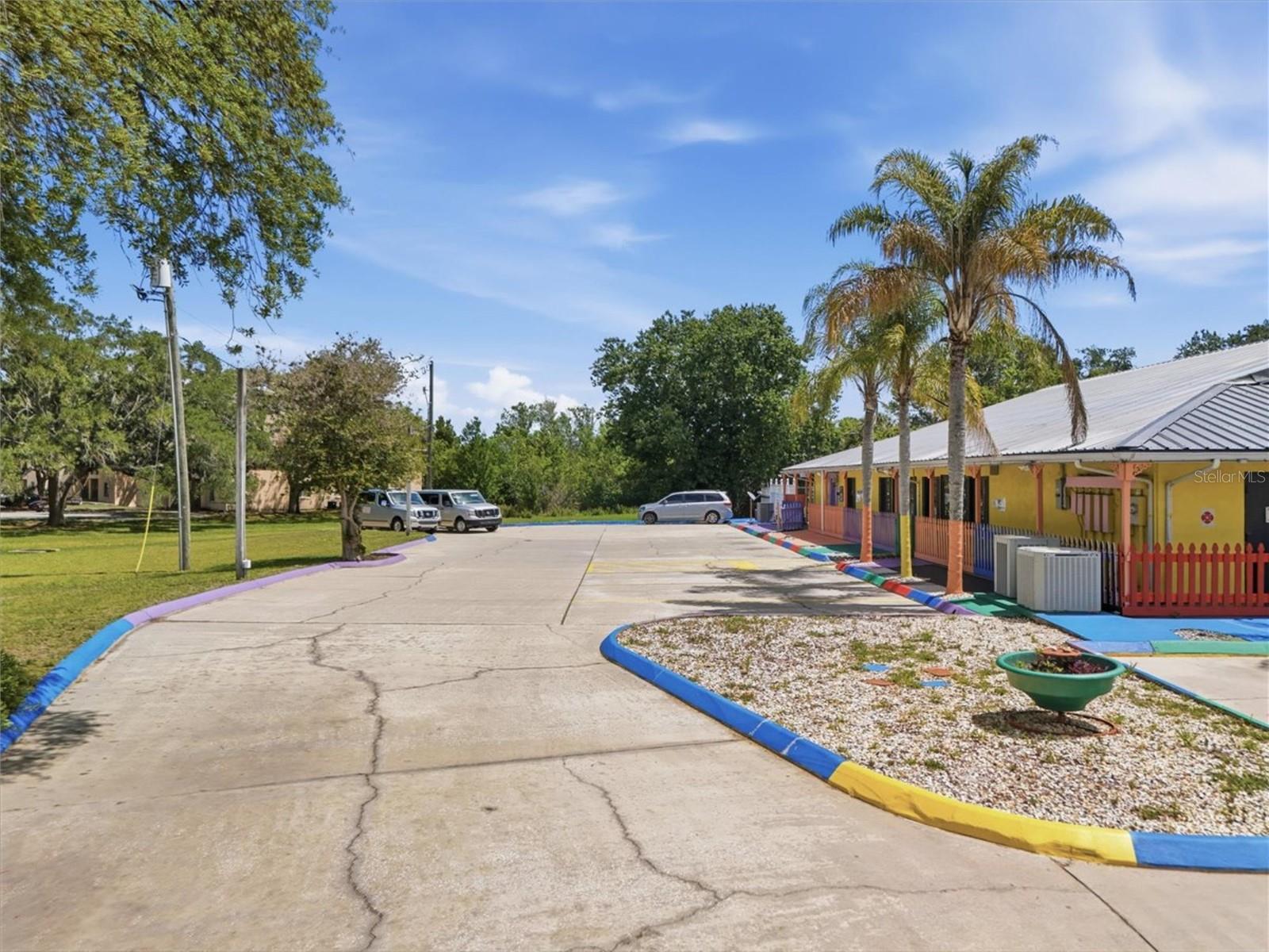 Image 23 of 100 For 1330 Knox Mc Rae Drive 6a