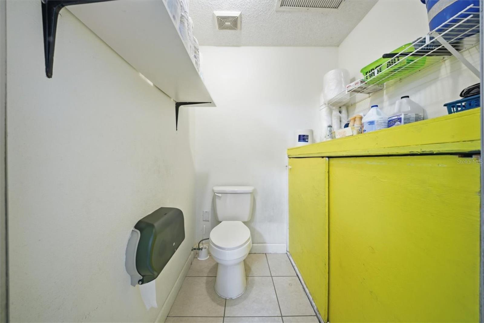 Image 27 of 100 For 1330 Knox Mc Rae Drive 6a