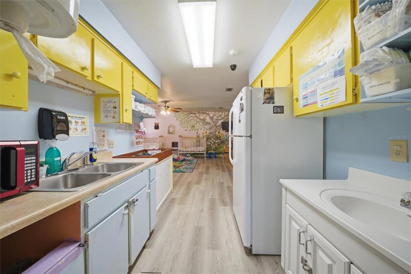 Image 36 of 100 For 1330 Knox Mc Rae Drive 6a