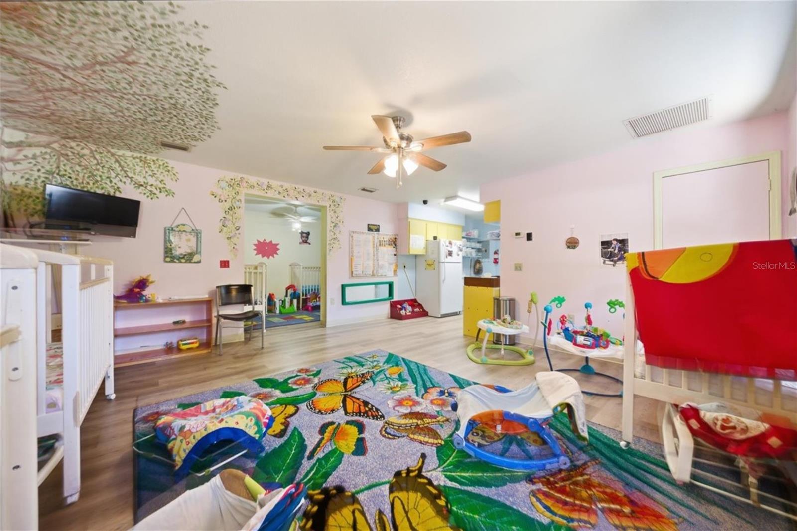 Image 42 of 100 For 1330 Knox Mc Rae Drive 6a