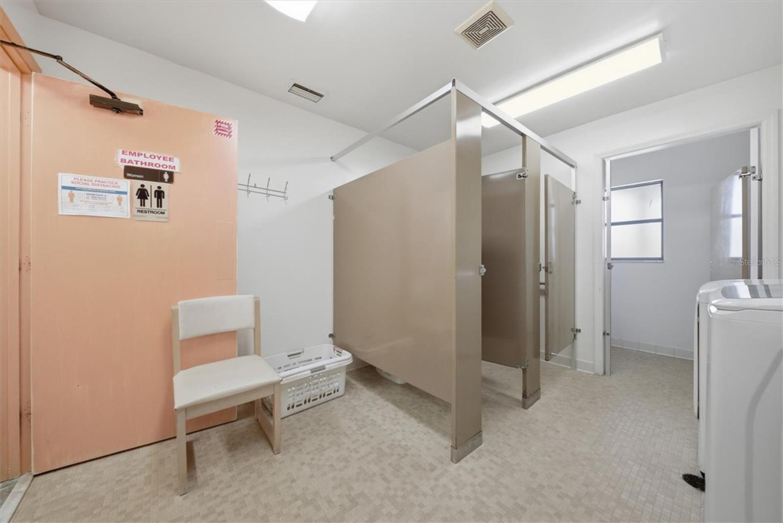 Image 63 of 100 For 1330 Knox Mc Rae Drive 6a