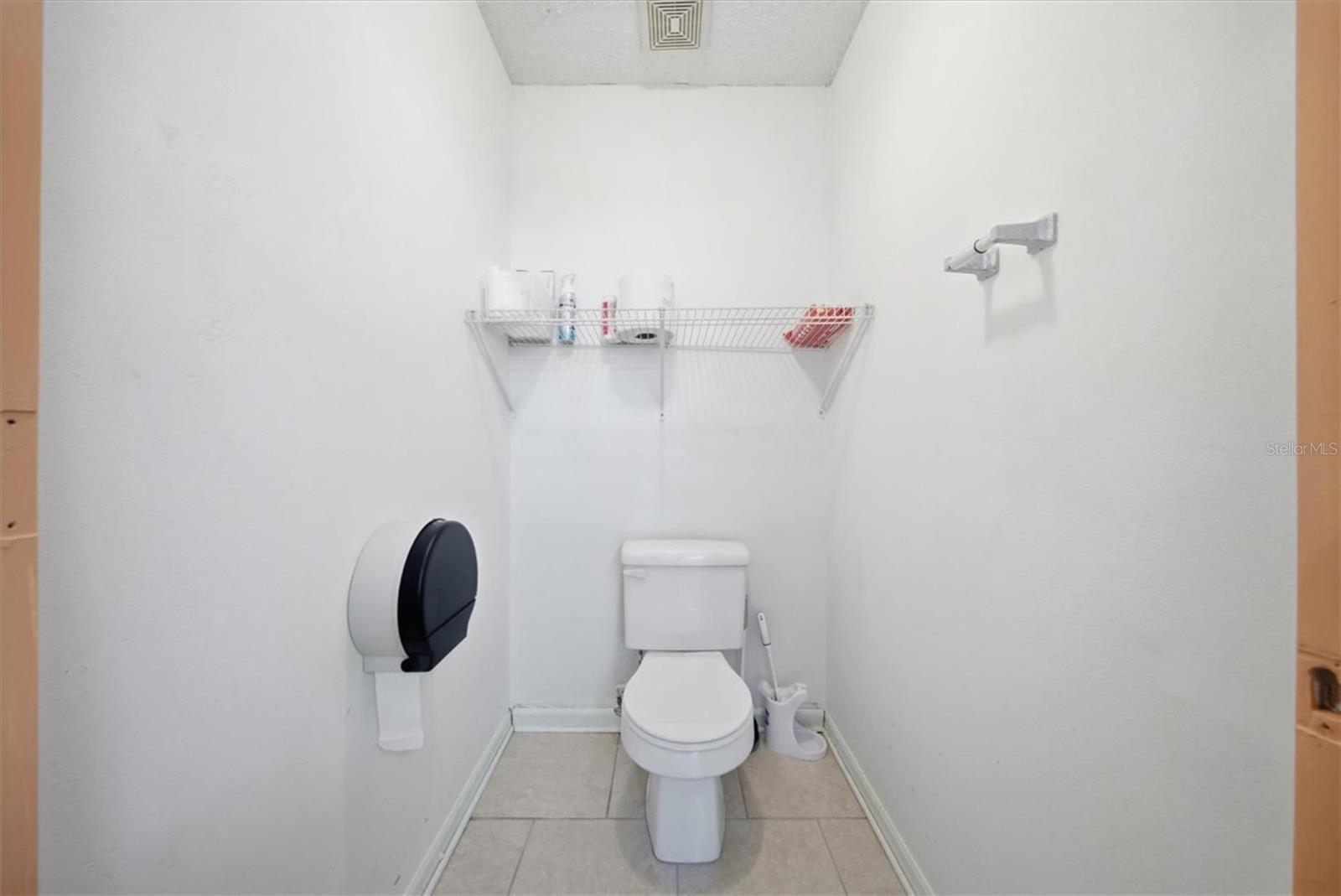 Image 73 of 100 For 1330 Knox Mc Rae Drive 6a