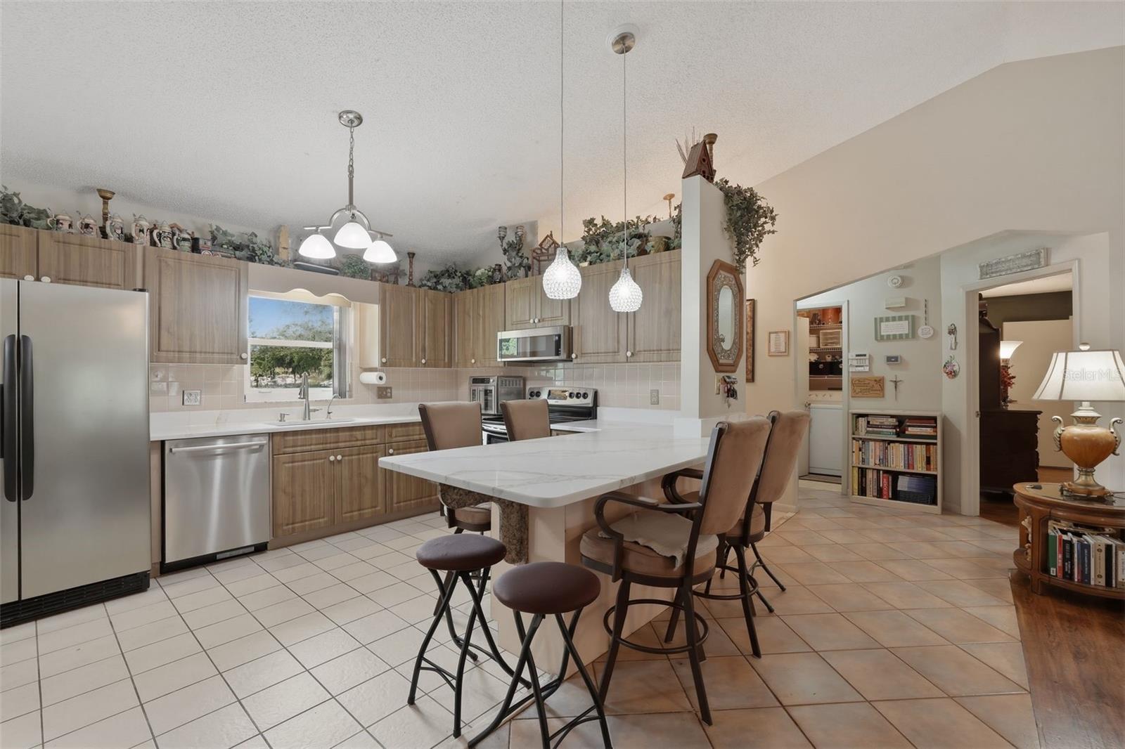 Listing photo id 12 for 2425 Hawk Griffin Road