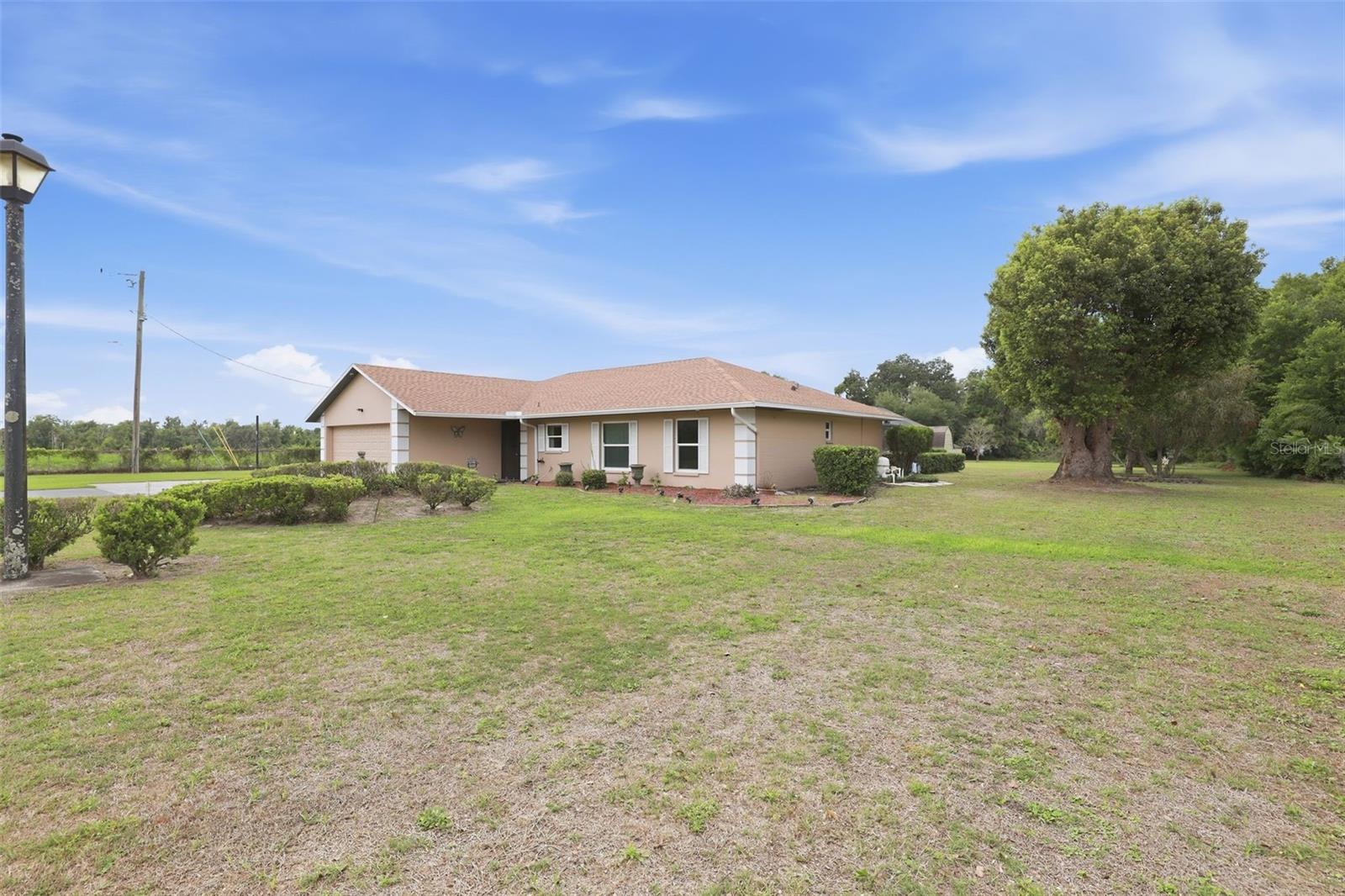 Listing photo id 1 for 2425 Hawk Griffin Road