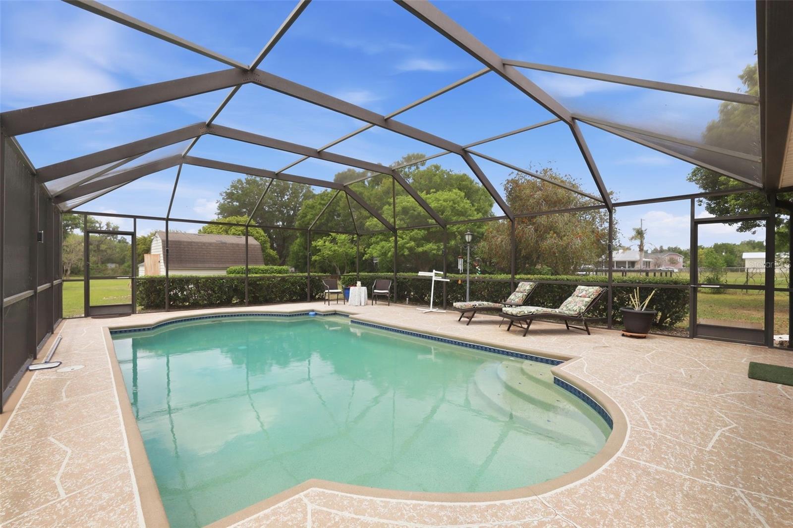 Listing photo id 33 for 2425 Hawk Griffin Road