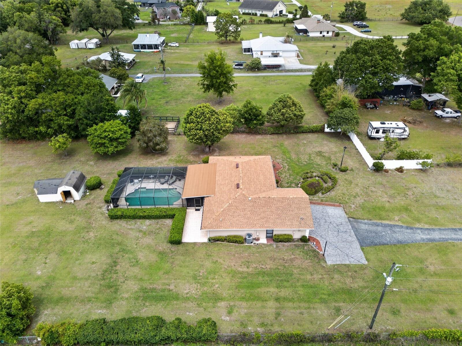 Listing photo id 44 for 2425 Hawk Griffin Road