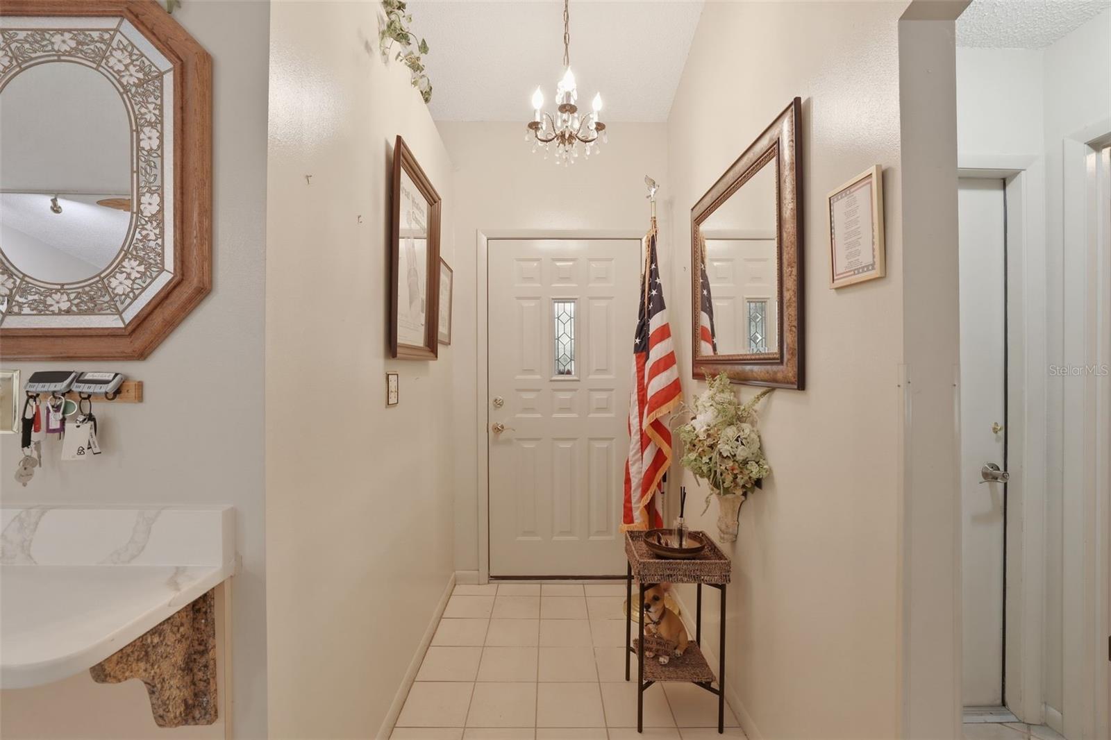 Listing photo id 5 for 2425 Hawk Griffin Road