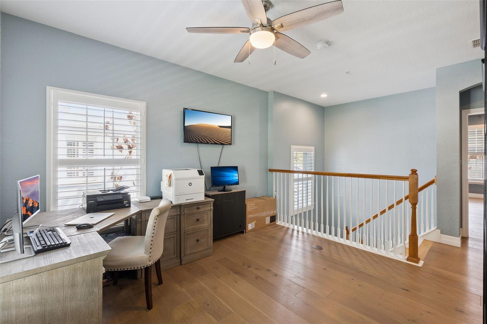 Image 19 of 75 For 925 Hanley Alley