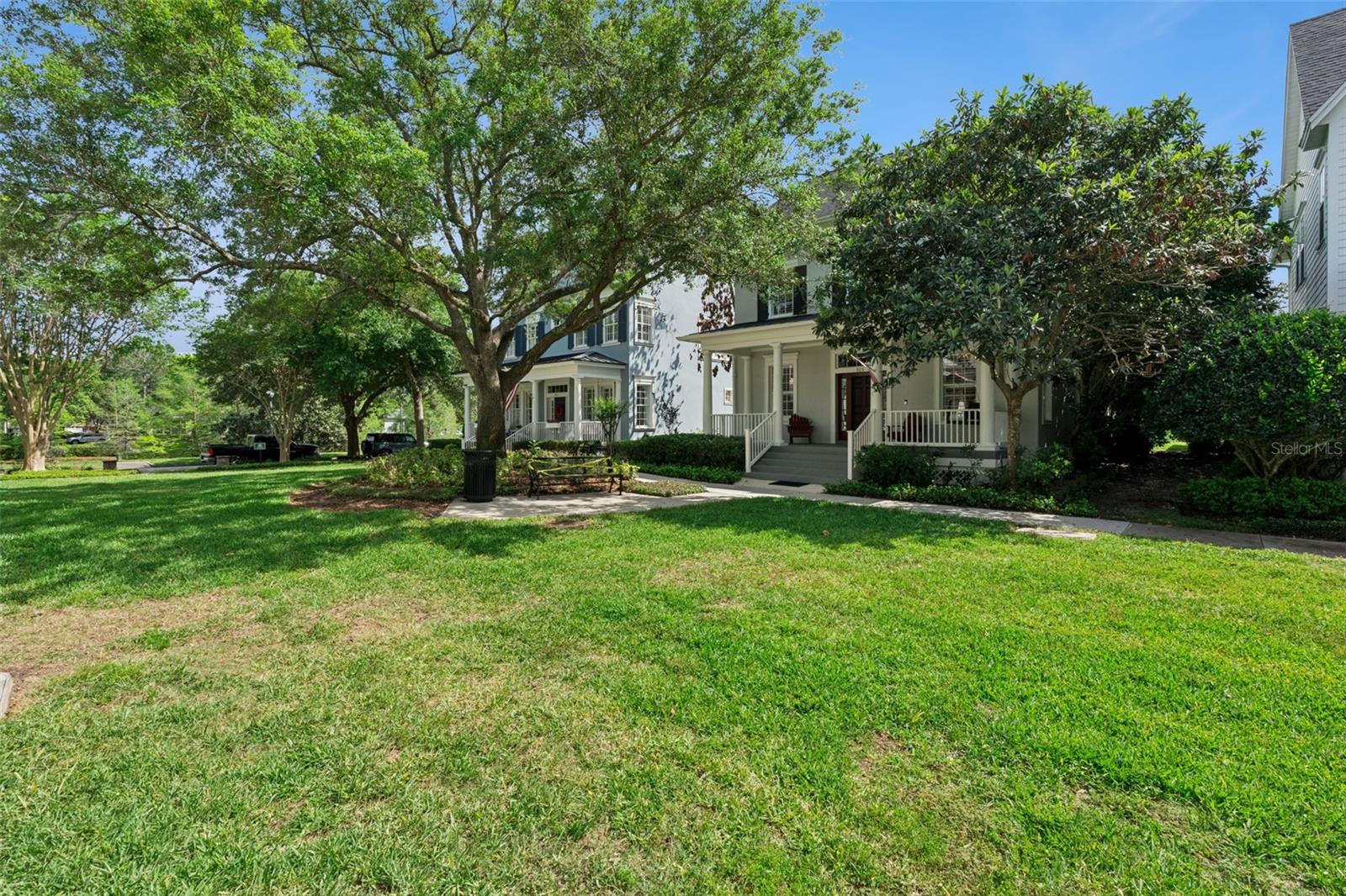 Image 2 of 75 For 925 Hanley Alley