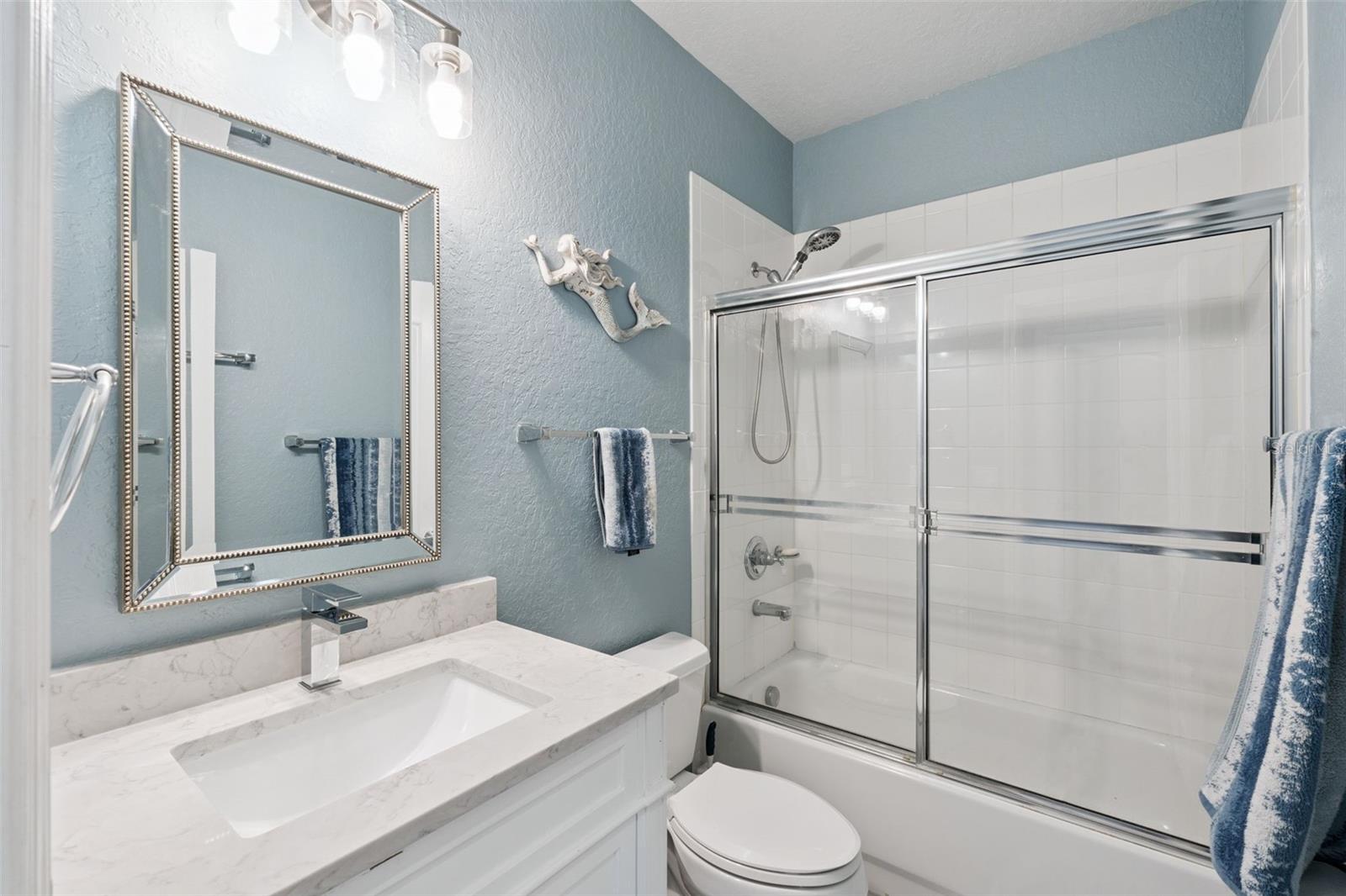 Image 28 of 75 For 925 Hanley Alley