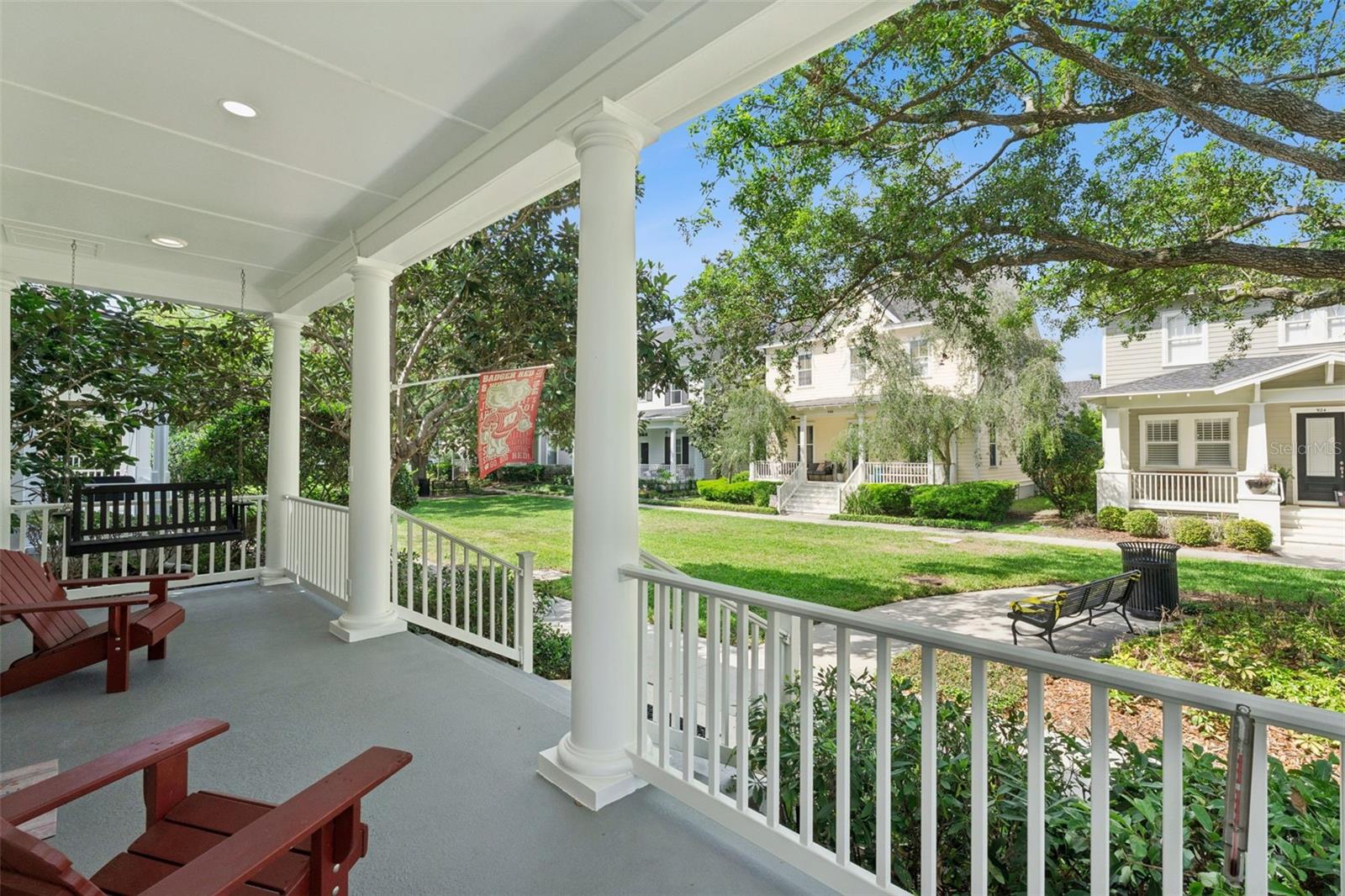 Image 3 of 75 For 925 Hanley Alley