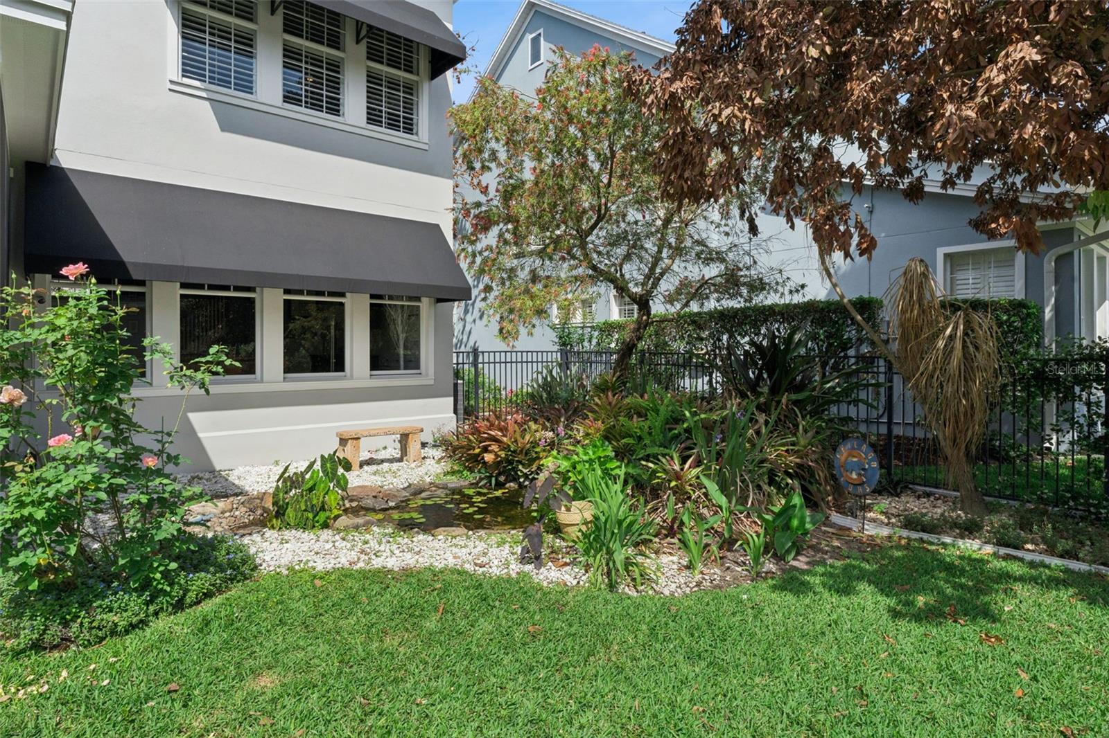 Image 34 of 75 For 925 Hanley Alley