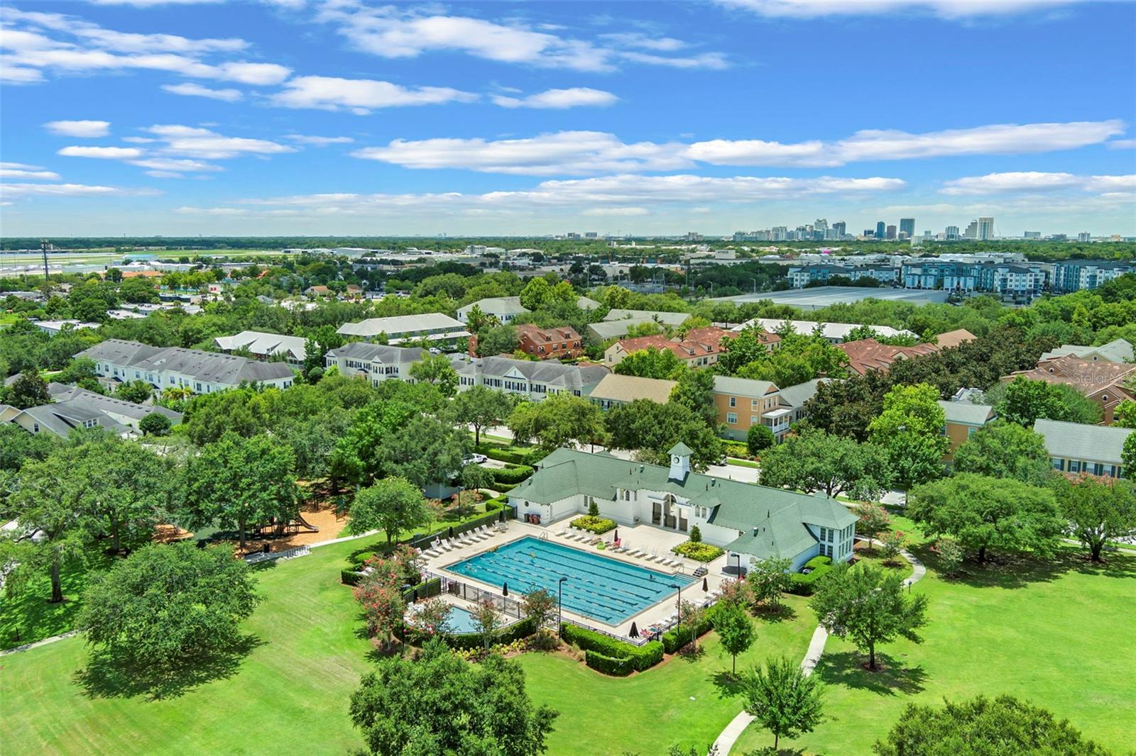 Image 71 of 75 For 925 Hanley Alley