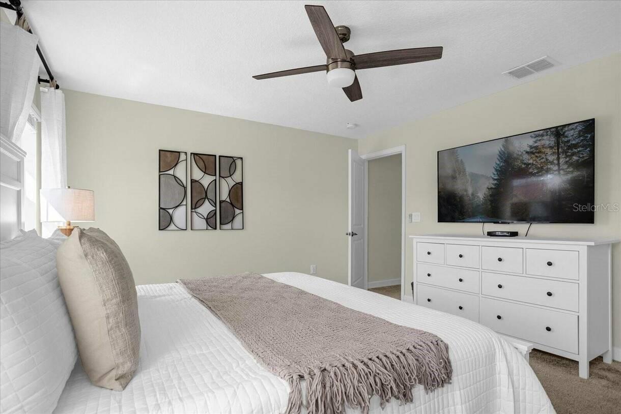 Image 16 of 54 For 4817 Lullaby Lane