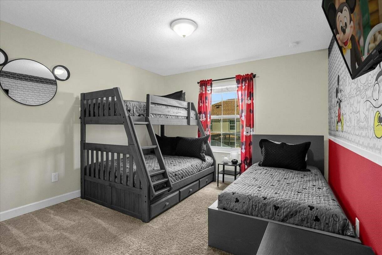 Image 18 of 54 For 4817 Lullaby Lane