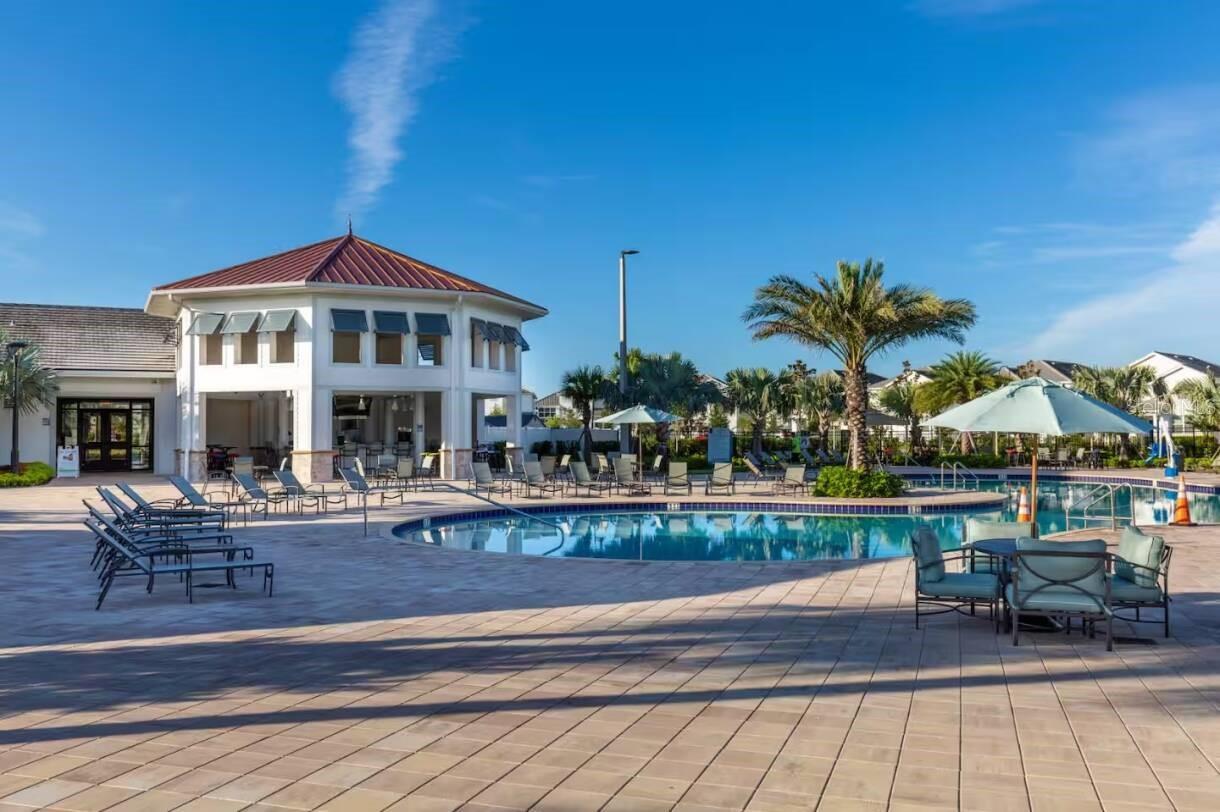 Image 38 of 54 For 4817 Lullaby Lane