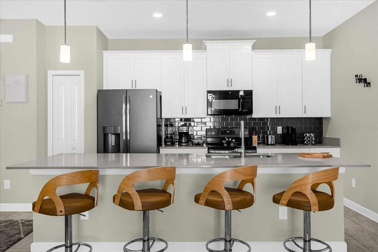 Image 9 of 54 For 4817 Lullaby Lane