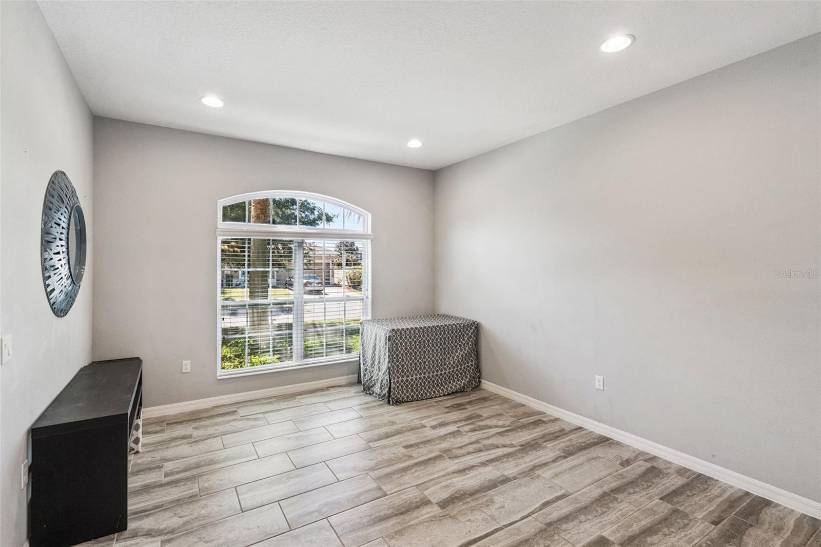 Image 5 of 42 For 1883 Stillwood Way