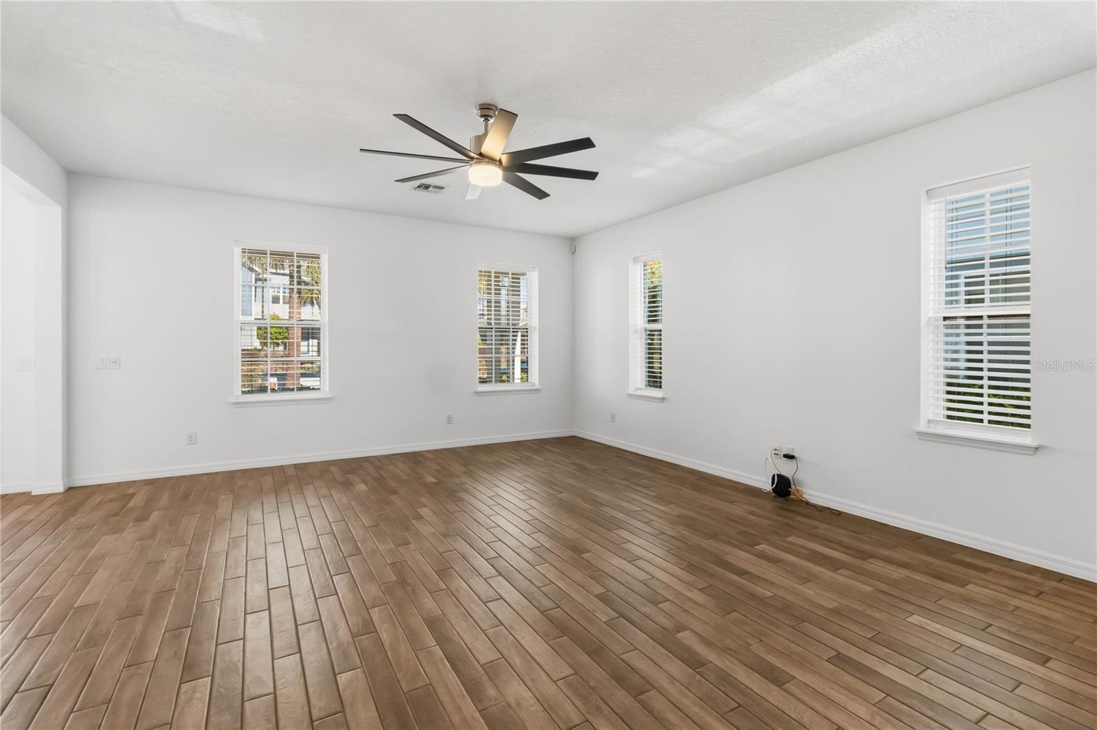 Image 10 of 42 For 8210 Nemours Parkway