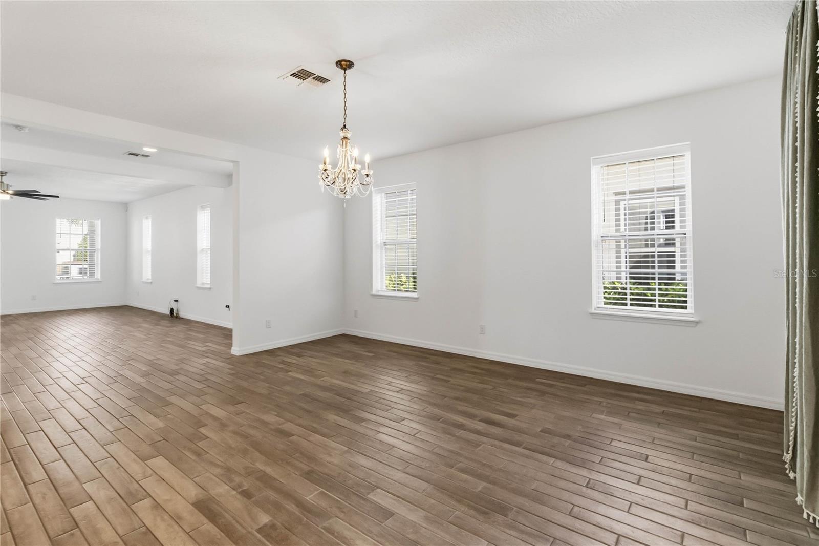 Image 19 of 42 For 8210 Nemours Parkway