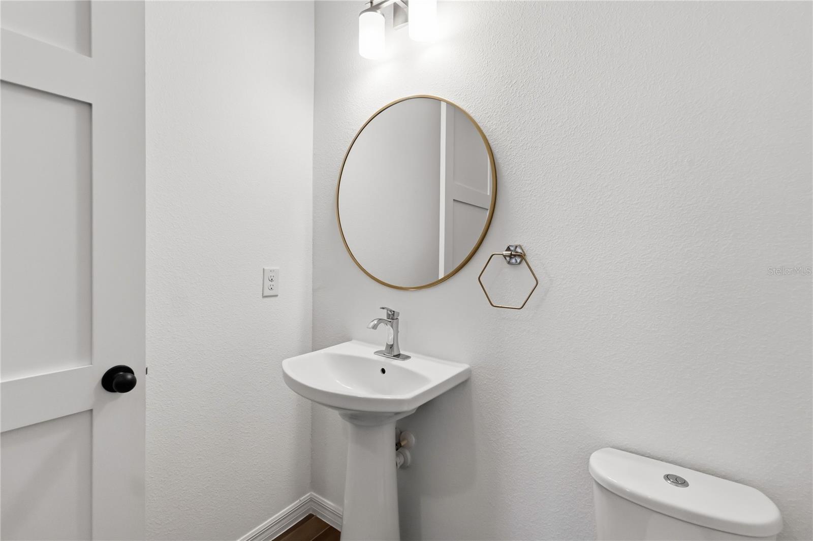 Image 20 of 42 For 8210 Nemours Parkway