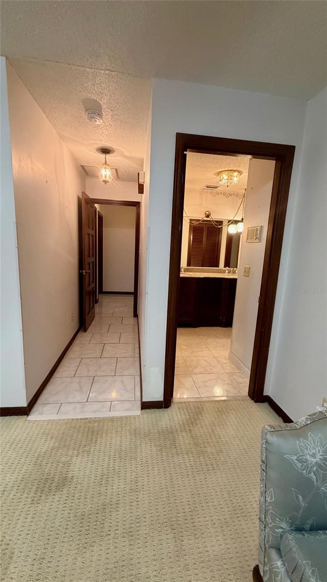 Image 14 of 45 For 104 Lamplighter Road