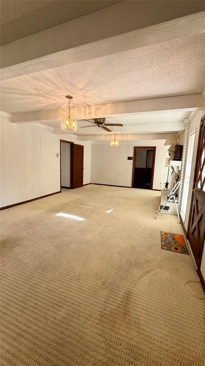 Image 4 of 45 For 104 Lamplighter Road