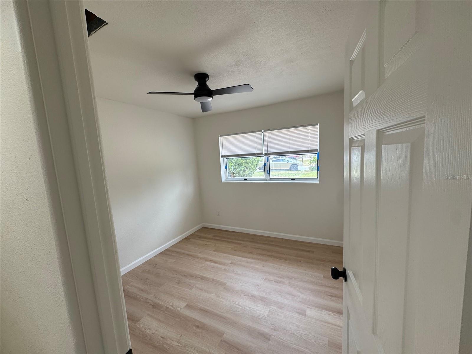 Image 3 of 10 For 1589 Viburnum Lane