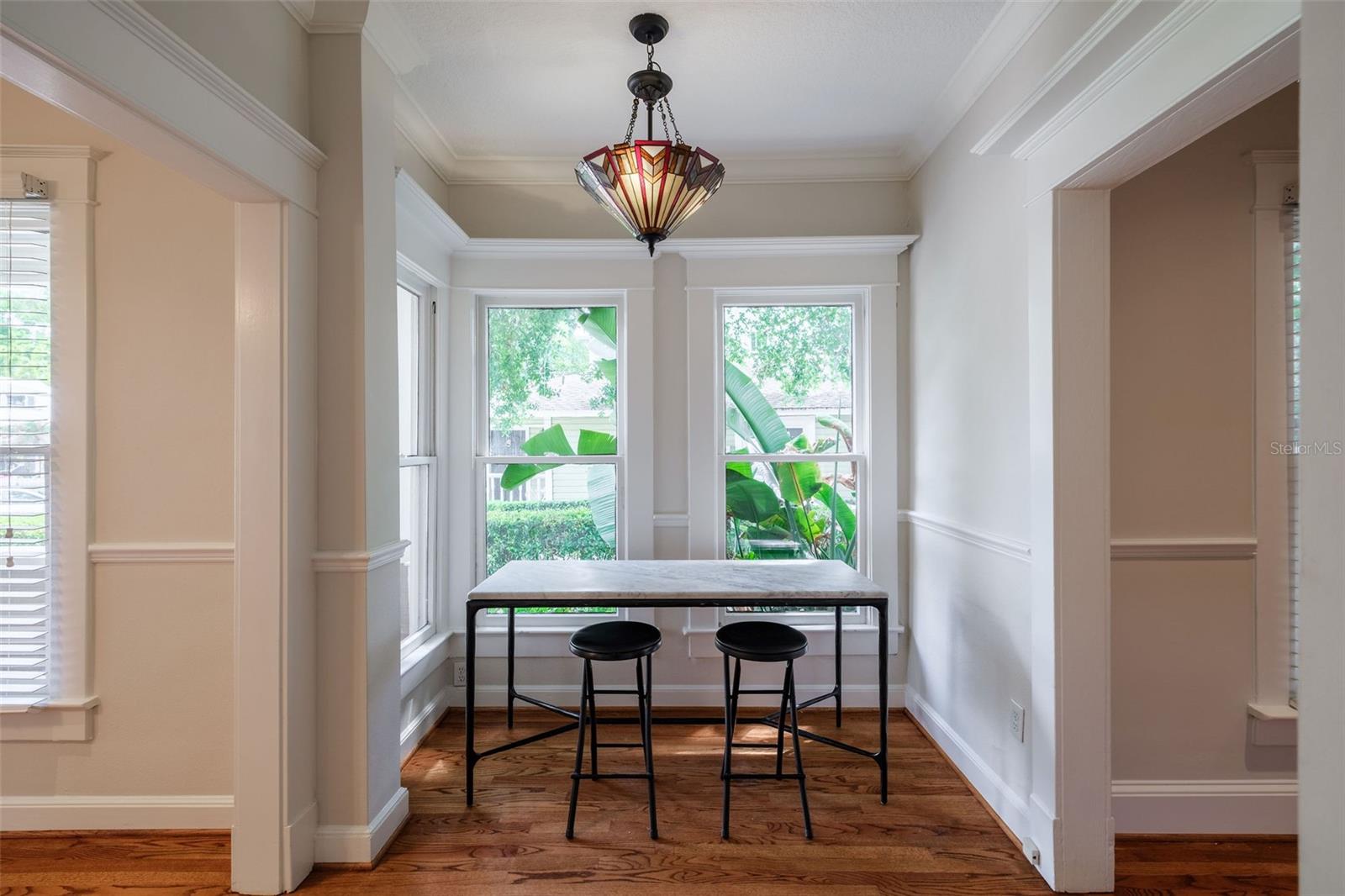 Image 13 of 39 For 122 Hyer Avenue