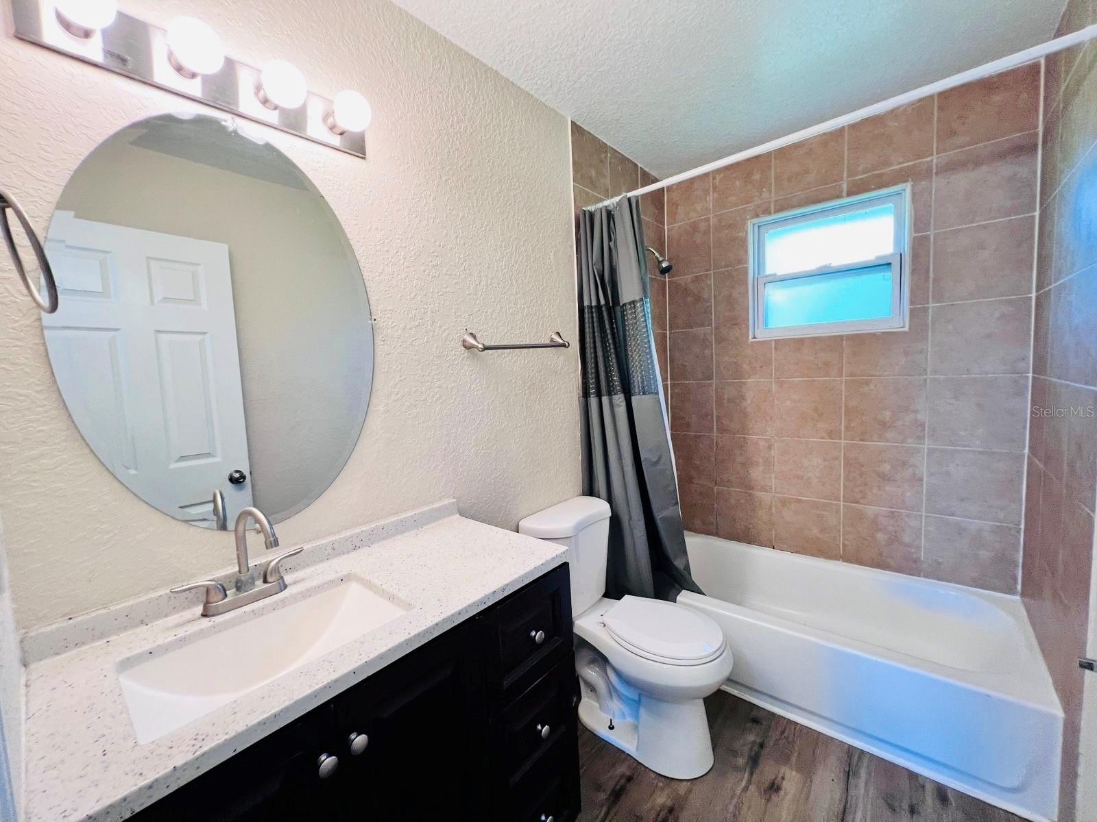 Image 12 of 16 For 4170 Barna Avenue D