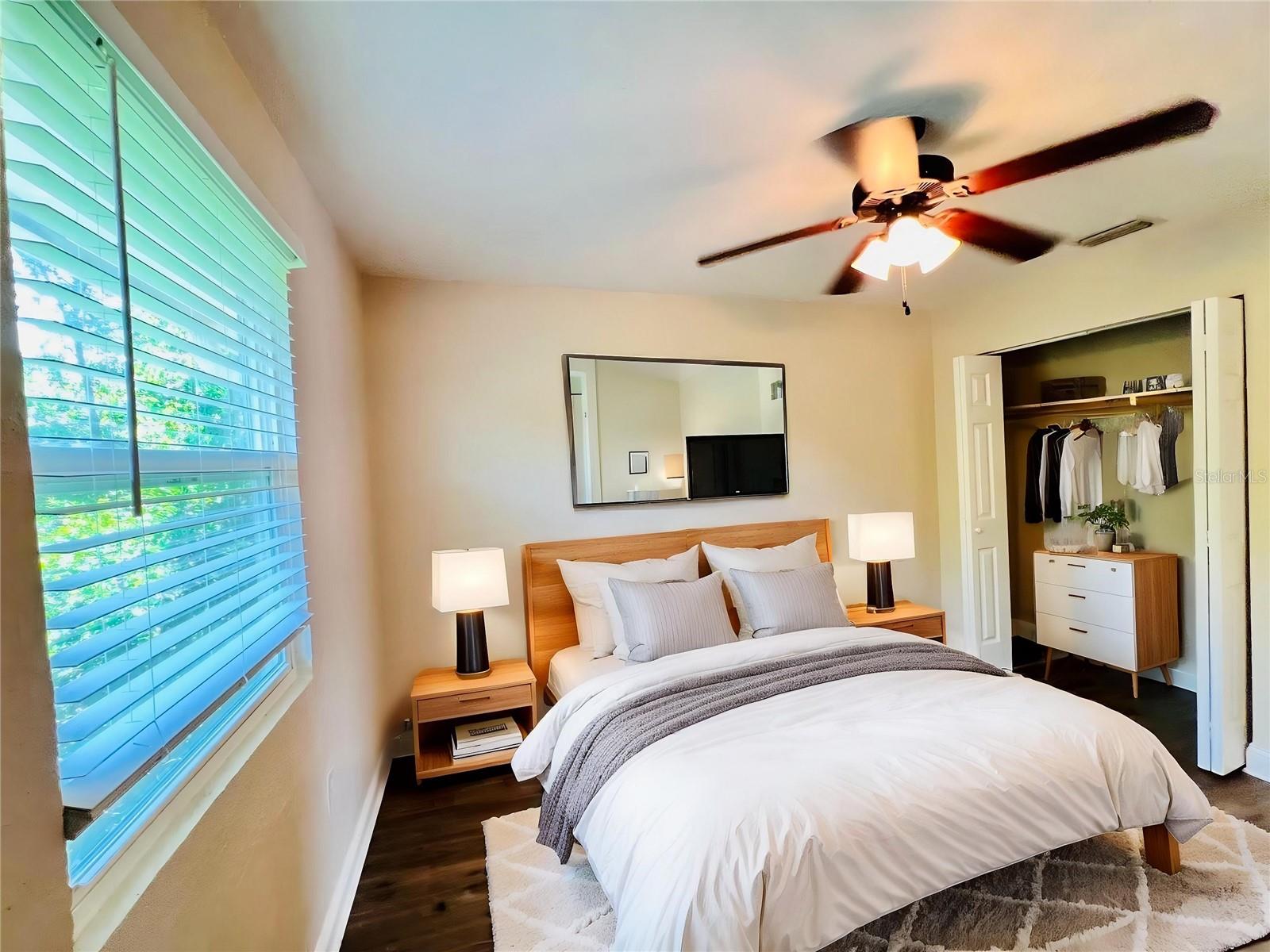 Image 13 of 16 For 4170 Barna Avenue D