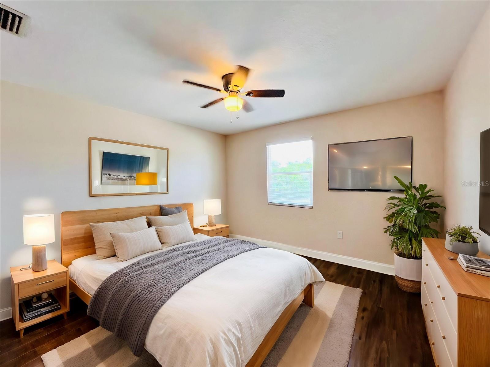 Image 8 of 16 For 4170 Barna Avenue D