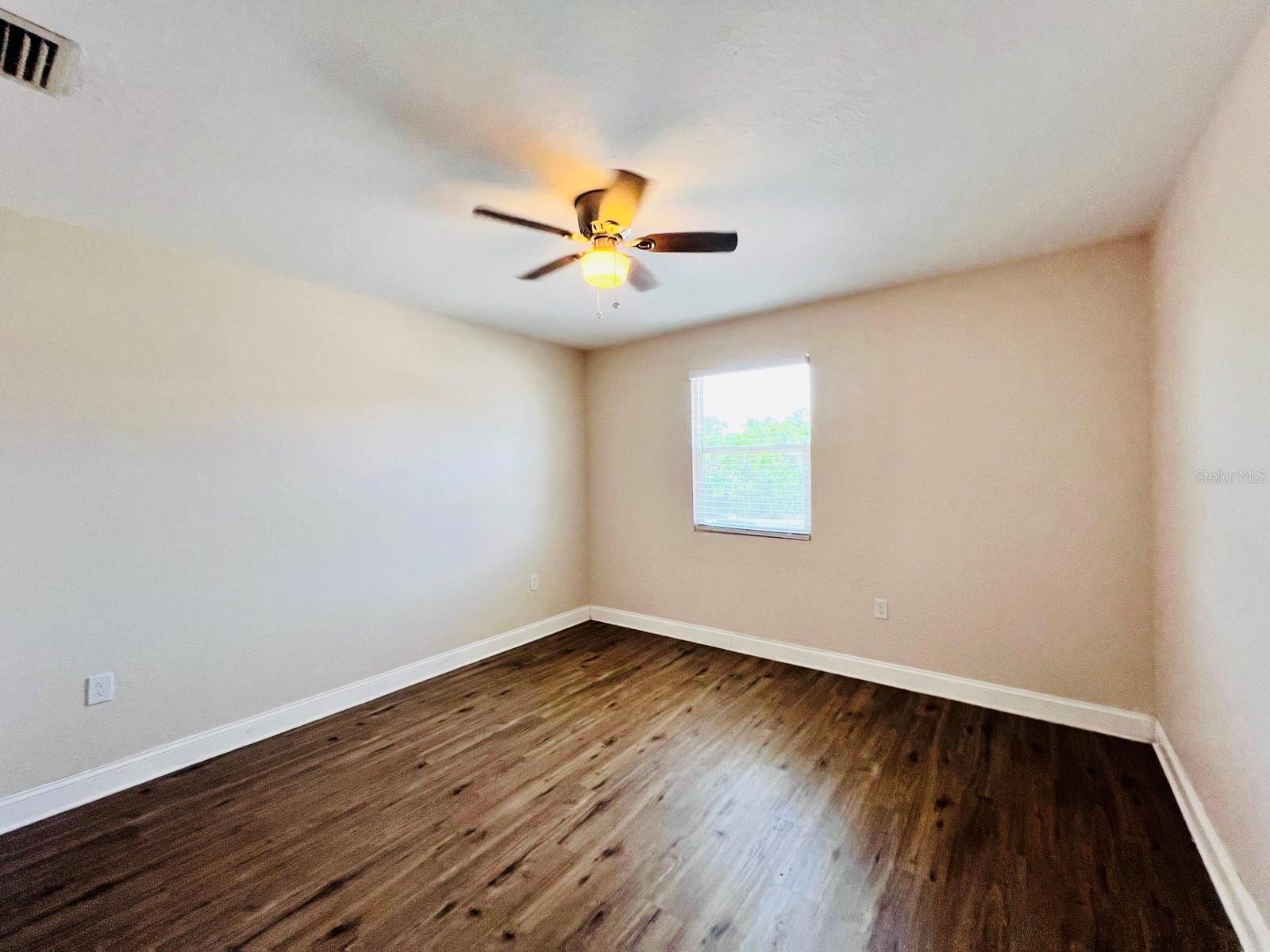 Image 9 of 16 For 4170 Barna Avenue D