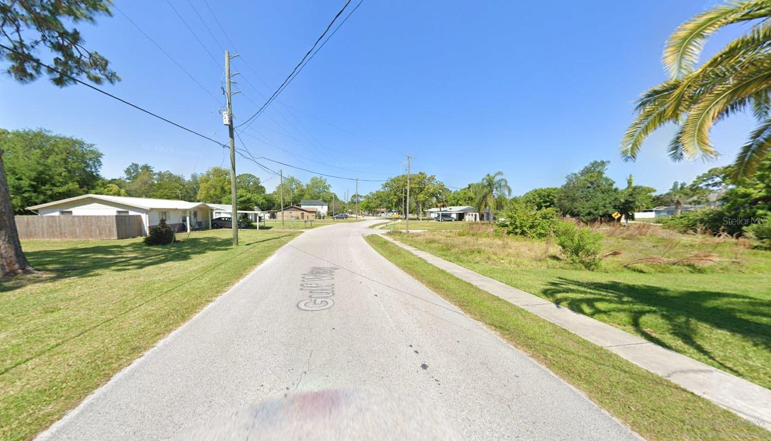 Image 4 of 10 For 8501 Gulf Way