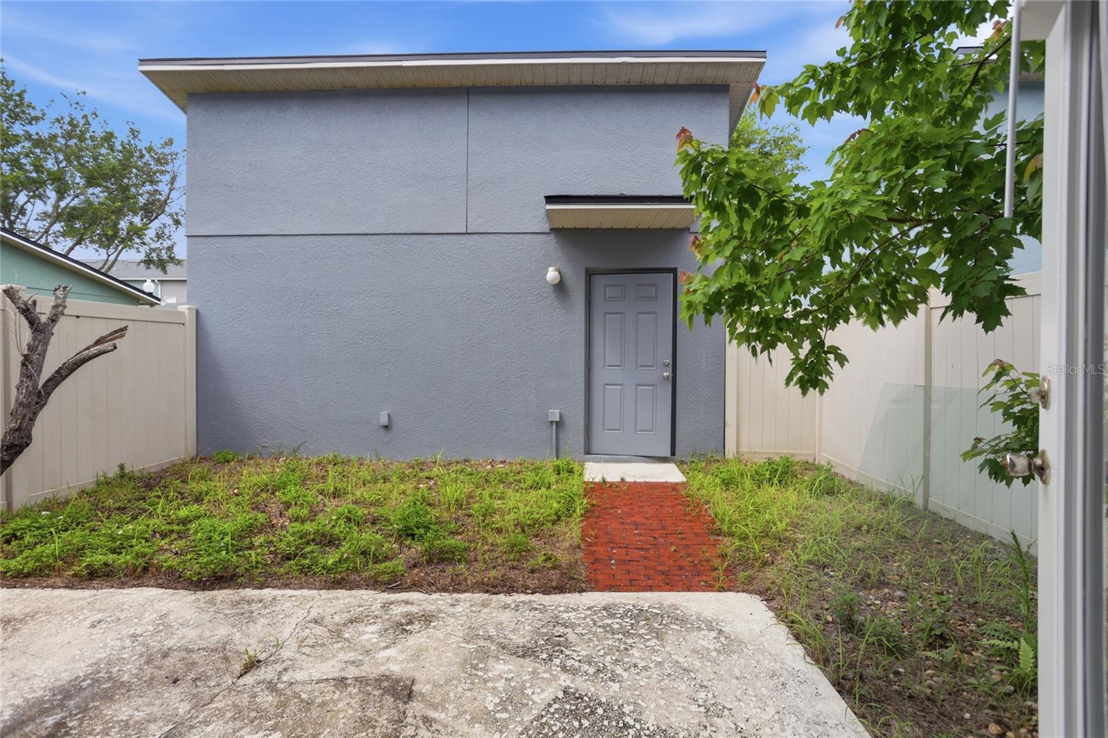 Image 12 of 35 For 6167 Chapledale Drive