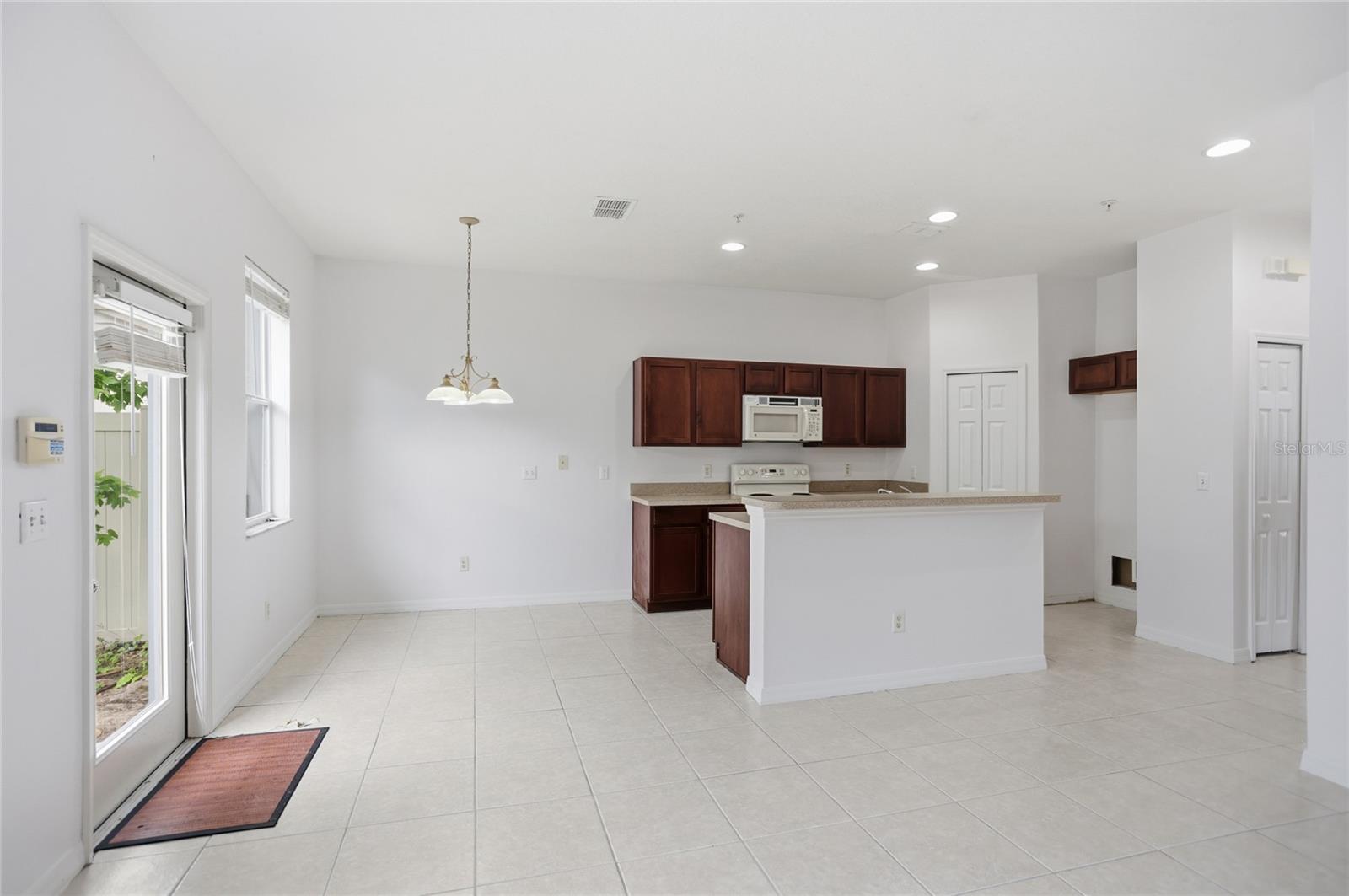 Image 6 of 35 For 6167 Chapledale Drive