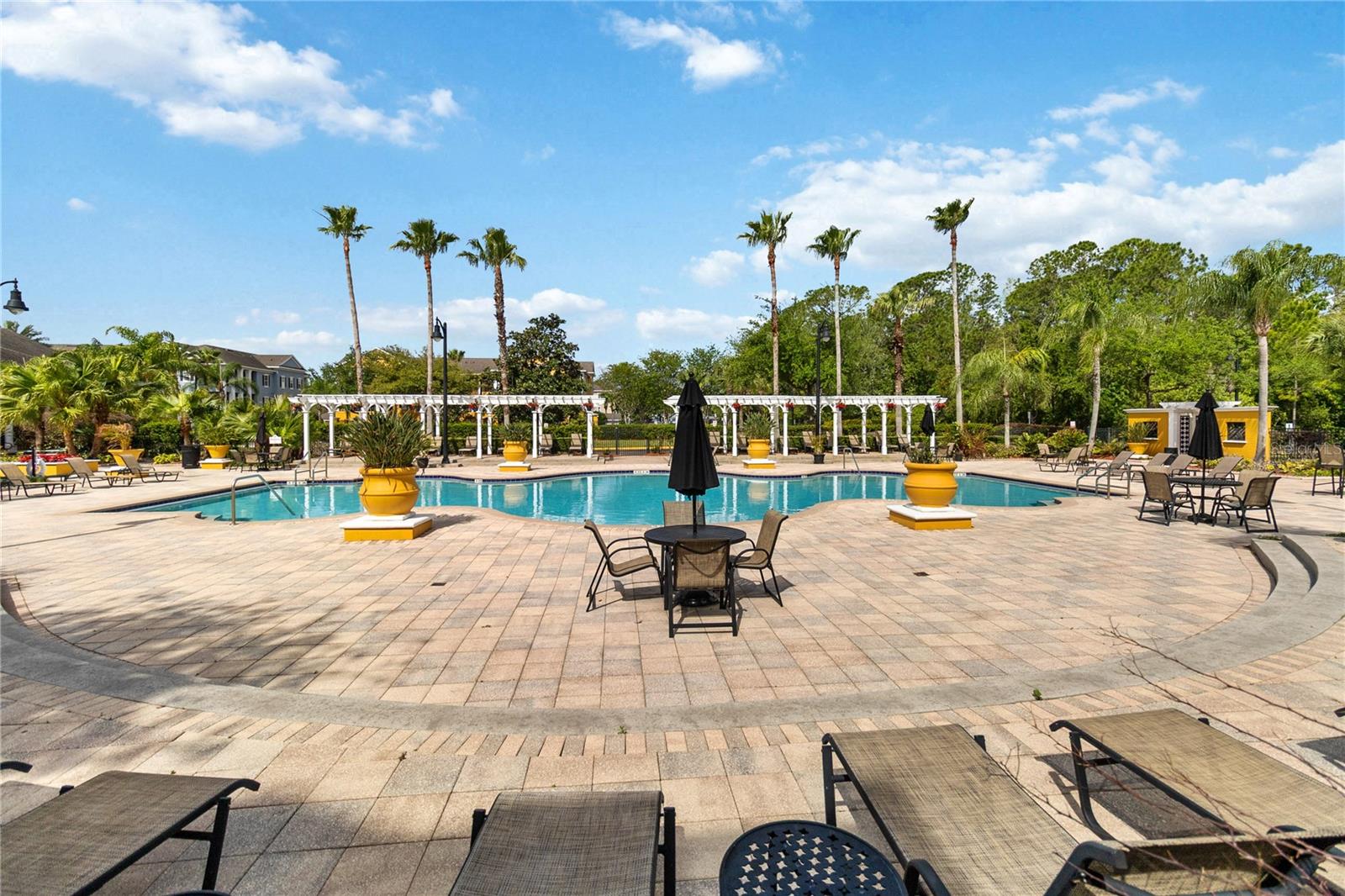 Image 27 of 29 For 3599 Conroy Road 915